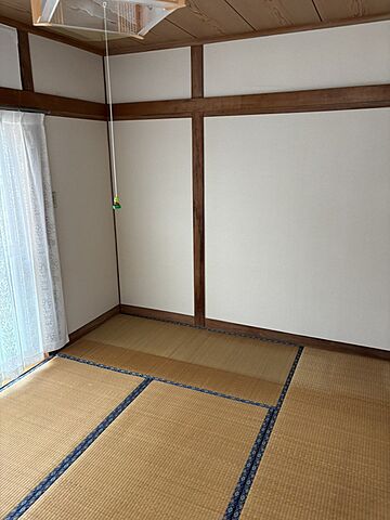 室内 宮崎市月見ケ丘3丁目