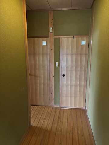 室内 宮崎市波島1丁目