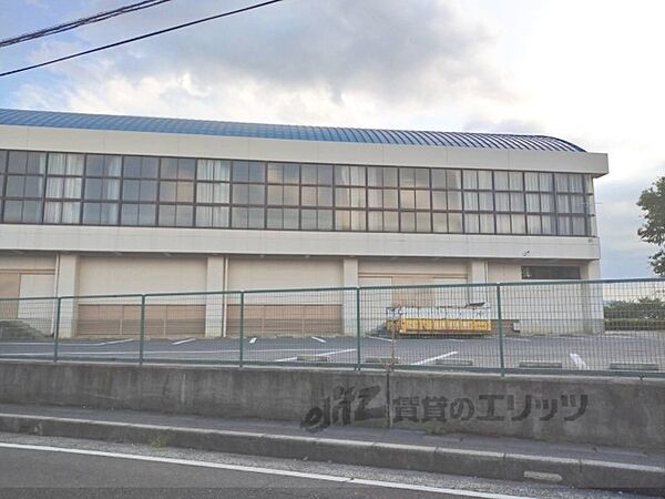 画像17:愛知川東小学校まで1200メートル