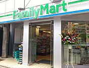 ファミリーマート 南青山六丁目店（99m）