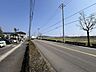 外観：前面道路含む現地写真