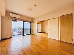 居間