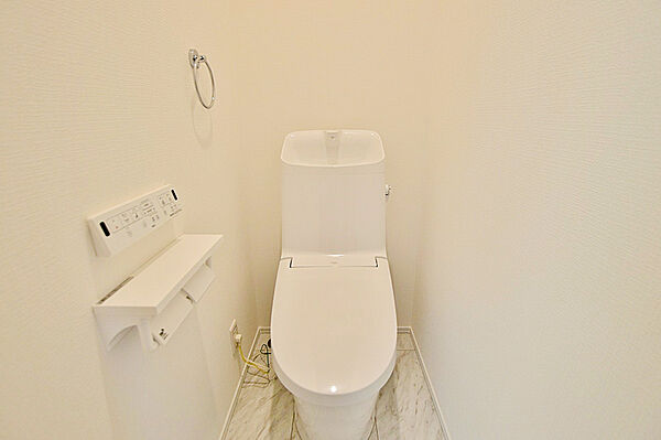 トイレを拡大表示