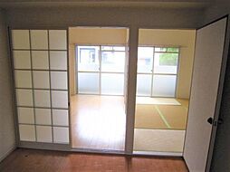 居間