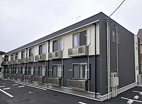 レオネクストアビタシオン春日 207 号室 ｜ 愛媛県松山市余戸中3丁目（賃貸アパート1K・2階・28.02㎡） その1