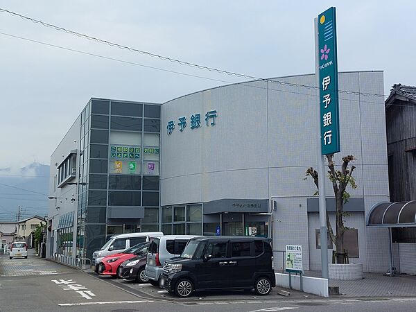 画像18:伊予銀行 北条支店