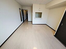 レオネクスト段々 103 号室 1階1Kのリビング/ダイニング