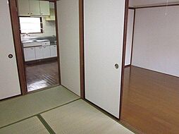 居間