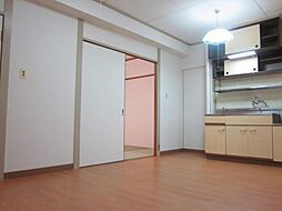 居間