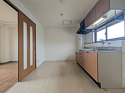 居間