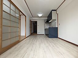 居間