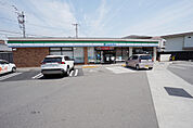 ファミリーマート松山インター北店