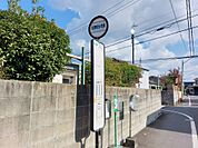 北斎院住宅前