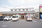 セブンイレブン松山鷹ノ子店