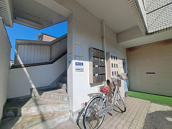 建物エントランス
