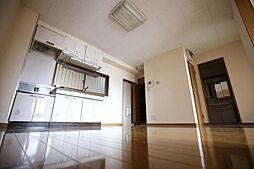 ビージョイマンション5号館 602 号室