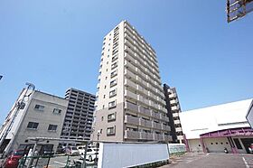 ロイヤル・ステージ藤原 303 号室 ｜ 愛媛県松山市藤原町（賃貸マンション1LDK・3階・48.95㎡） その1