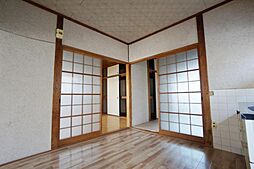 居間