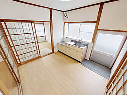 居間
