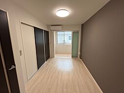 シャイン・ウェスト 208 号室 2階1LDKのリビング/ダイニング