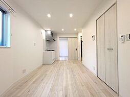 BELGRAVIA SANDS PREMIUM 101 号室 1階1LDKのリビング/ダイニング