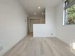 ＬＵＭＩＥＬＥ高岡 208 号室 2階1LDKのリビング/ダイニング