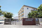 松山市立西中学校