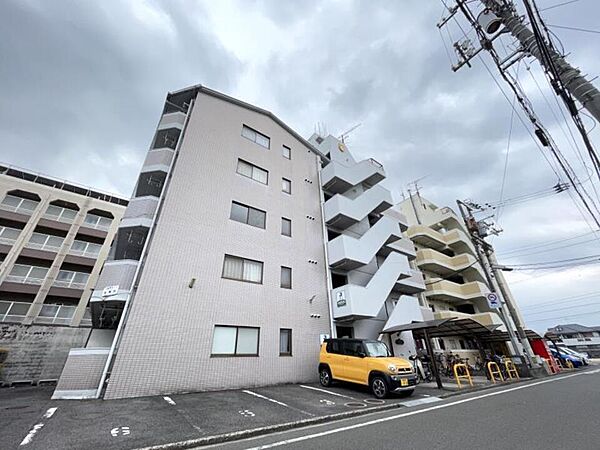 オクトワール松山土居田（東） 305 号室｜愛媛県松山市土居田町(賃貸マンション1K・3階・22.68㎡)の写真 その1