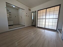 居間