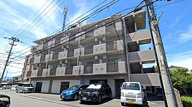 カローラ樽味 303 号室 ｜ 愛媛県松山市樽味2丁目（賃貸マンション1K・3階・27.20㎡） その1