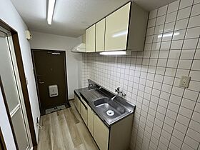 ステューディオ ツキヤマ 302 号室 ｜ 愛媛県松山市築山町（賃貸マンション1K・3階・23.70㎡） その6