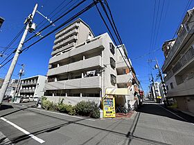 メゾンマルニ 105 号室 ｜ 愛媛県松山市松前町2丁目（賃貸マンション1K・1階・21.25㎡） その1