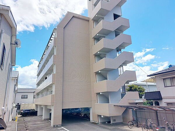 福川ハイツ 202 号室｜愛媛県松山市空港通5丁目(賃貸マンション1K・2階・31.59㎡)の写真 その1