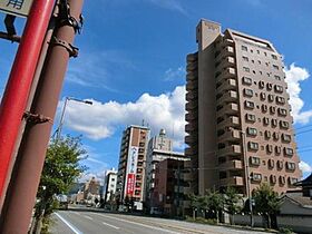 ライオンズマンション東一万 902 号室 ｜ 愛媛県松山市東一万町（賃貸マンション3LDK・9階・66.67㎡） その3