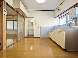 居間