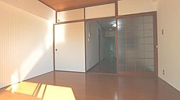 居間