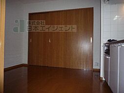 居間