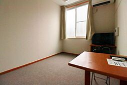 東急こどもの国線 恩田駅 徒歩13分の賃貸アパート 2階1Kのリビング/ダイニング