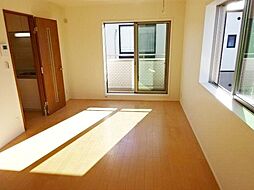 小田急小田原線 町田駅 徒歩10分の賃貸アパート 2階1Kのリビング/ダイニング