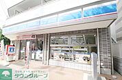 ローソン青葉台駅前店 338m
