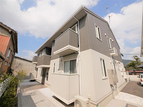 トレゾール城野 ｜福岡県北九州市小倉南区城野3丁目(賃貸アパート1LDK・2階・30.27㎡)の写真 その1