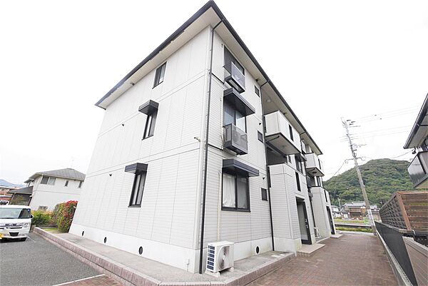 リベルテＳII ｜福岡県北九州市小倉南区南方3丁目(賃貸アパート2LDK・2階・56.00㎡)の写真 その1