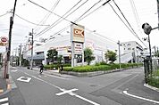 オーケー　仲六郷店 831m