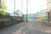 洗足池小学校 279m