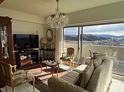 レピア高松 1302 4LDKのリビング/ダイニング