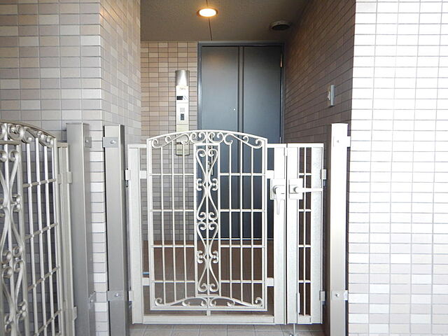 玄関 サーパス吹上真砂丁 2階/205