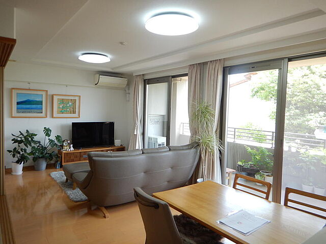 リビング/ダイニング サーパス吹上真砂丁 2階/205