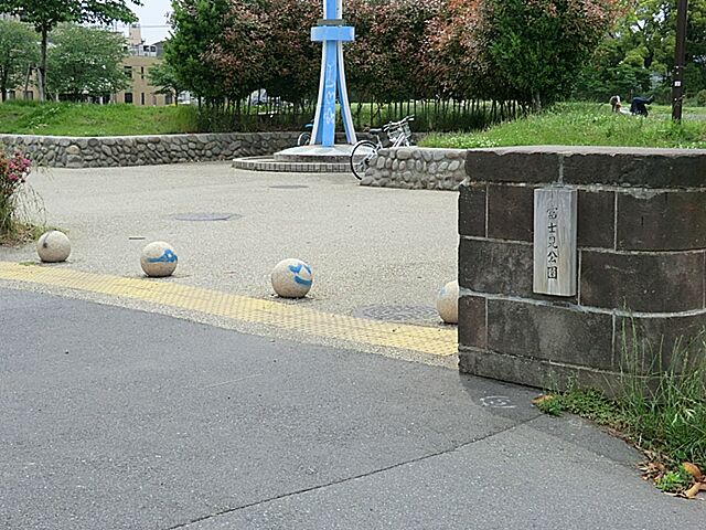 周辺 リヴァリエＡ棟 14階/-