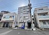 外観：【凛】とした落ち着いたたたずまいのあなただけのお住まい。お友達などが遊びに来た時も自慢をしたくなる邸宅を創り出す外観デザインです。