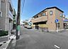 その他：駅前の商店街から中に入った道なので、程よい人目があり、お買い物も便利です。